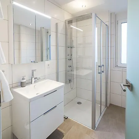 Premium Business In Apartman